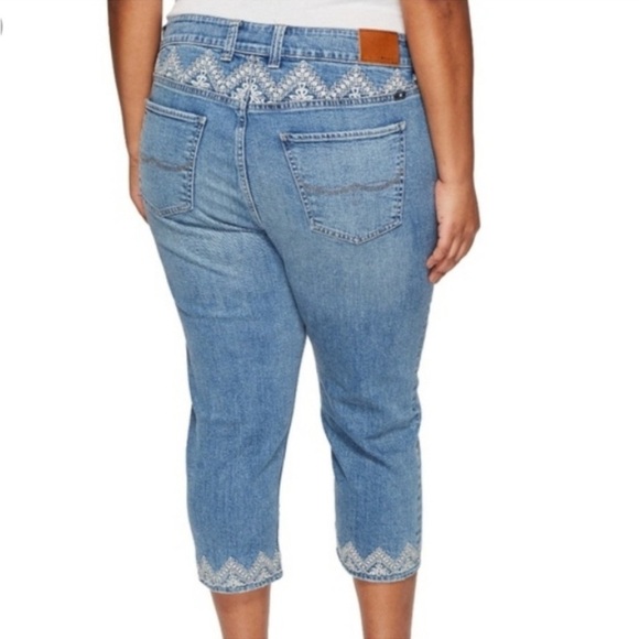 Lucky Brand Emma Crop High Rise Embroidered Denim Jeans Womens Sz 18 - Picture 3 of 12